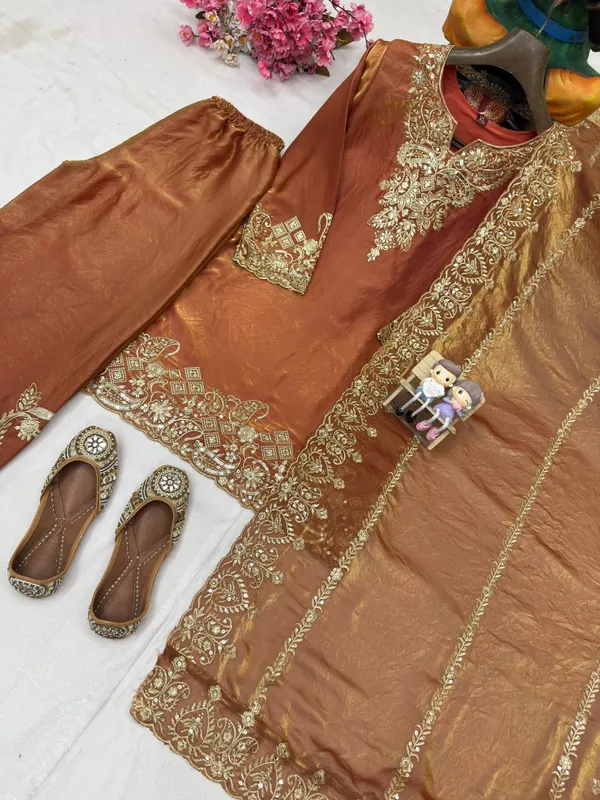 Peach_Gold_Embroidered_Pakistani_Suit_|_Wedding_Party_Wear_|_Indian_Ethnic_Dress_|_Designer_Salwar_Kameez_Set