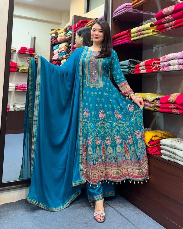 Rajasthani_Full_Anarkali_Set_with_Mirror_&_Hand_Work