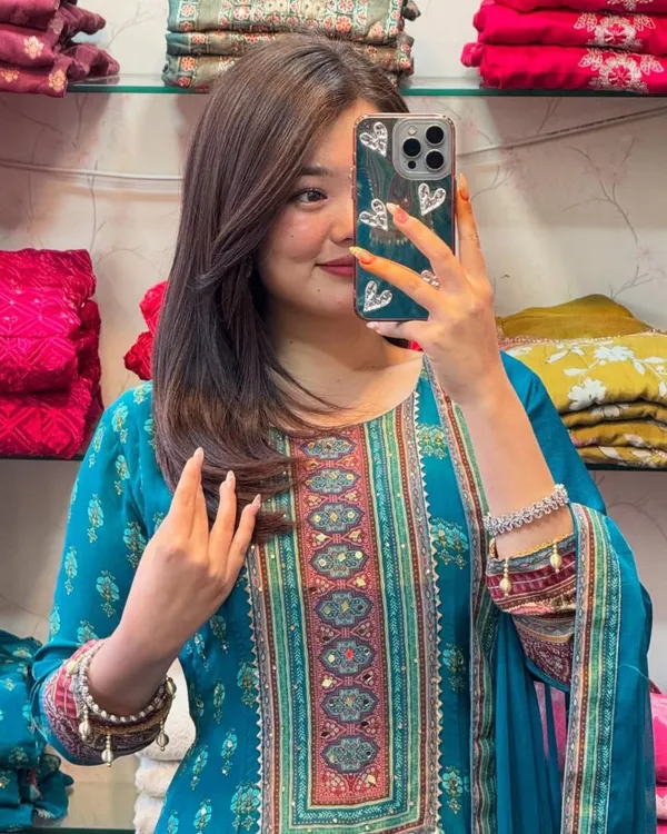 Rajasthani_Full_Anarkali_Set_with_Mirror_&_Hand_Work