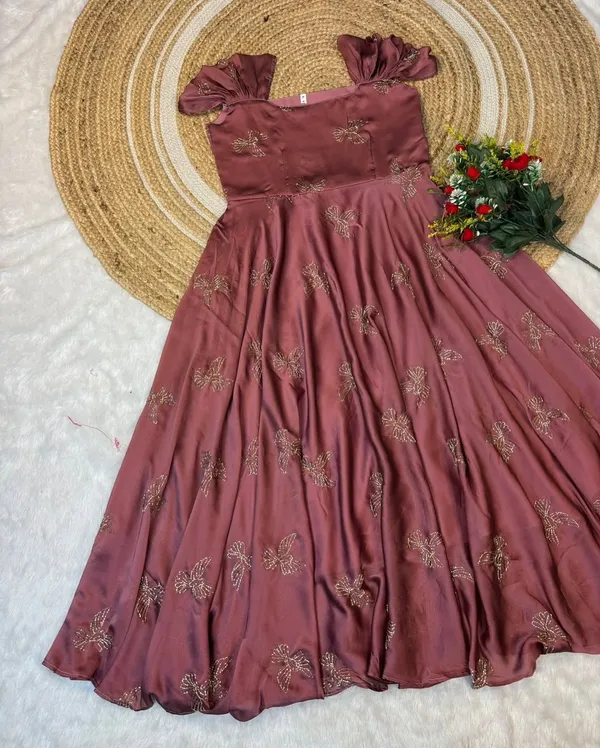Rangoli_Silk_Midi_Gown_with_4_Meter_Flair