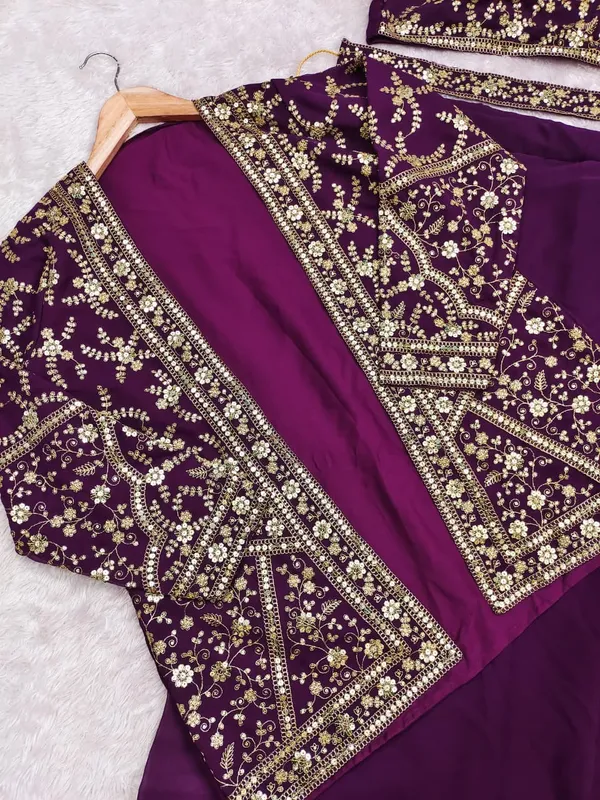 Ready-to-Wear_Jacket_Saree_Design