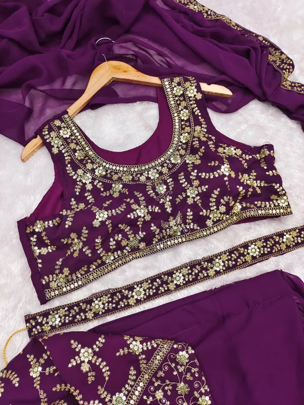 Ready-to-Wear_Jacket_Saree_Design