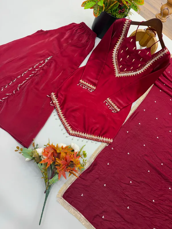 Roman_Glass_Real_Mirror_Work_Top_Plazzo_Dupatta_Set