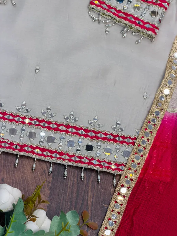 Roman_Glass_Real_Mirror_Work_Top_Plazzo_Dupatta_Set