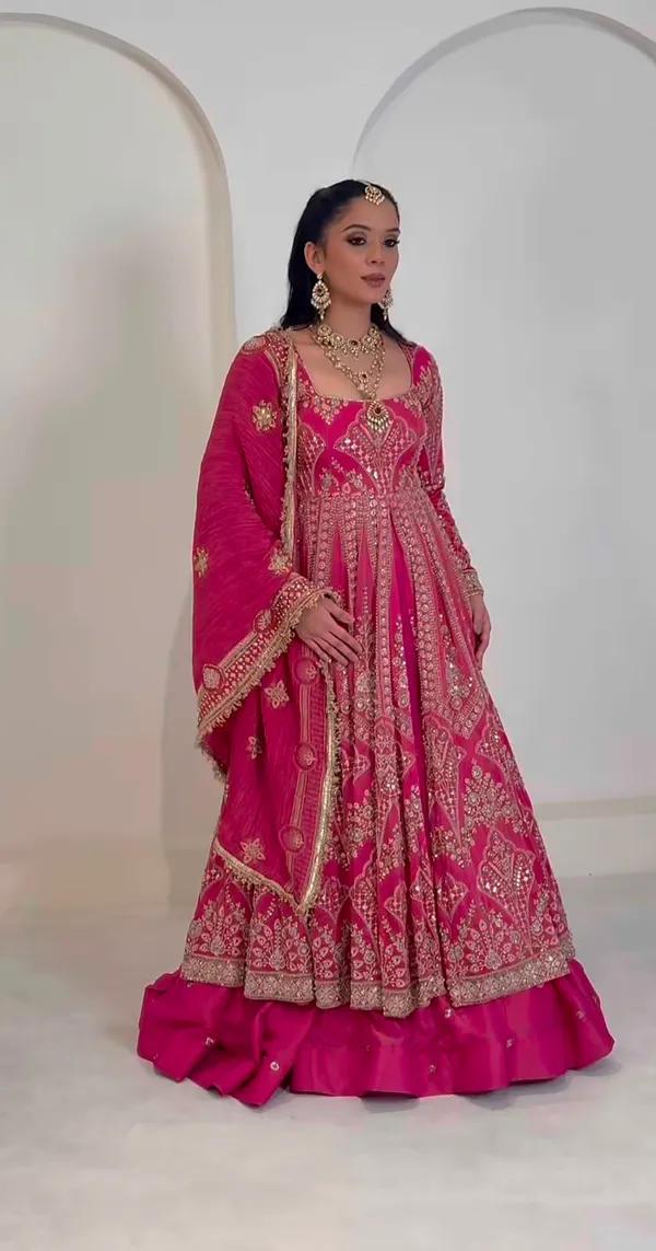 Simmer_Silk_Heavy_Embroidery_Lehenga_Set
