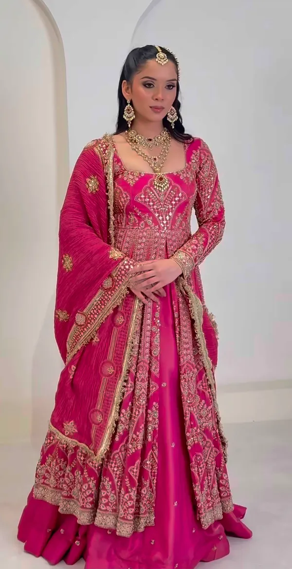 Simmer_Silk_Heavy_Embroidery_Lehenga_Set