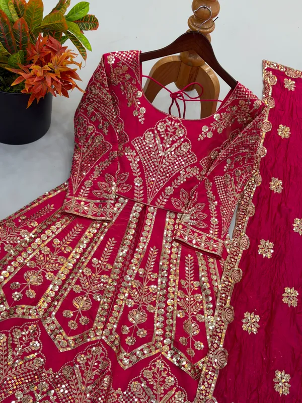 Simmer_Silk_Heavy_Embroidery_Lehenga_Set