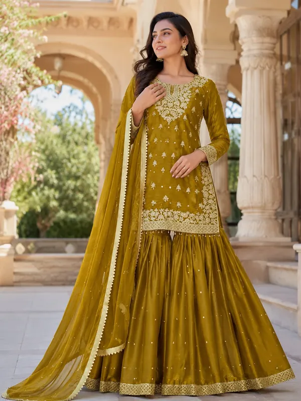 Stylish_Pure_GMY_Silk_Top_Sharara_Dupatta_Set