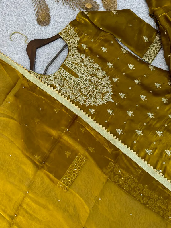 Stylish_Pure_GMY_Silk_Top_Sharara_Dupatta_Set