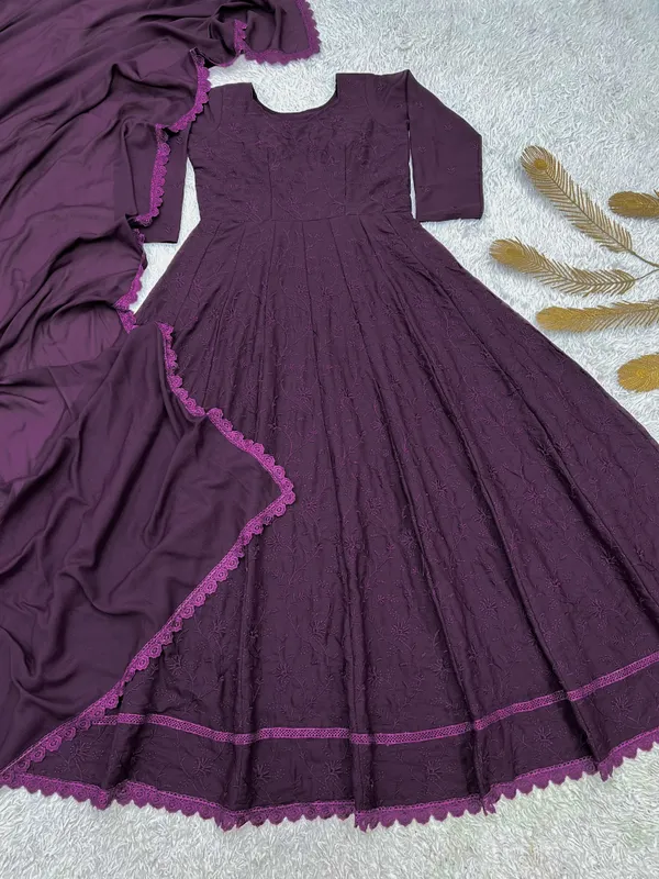 Stylish_Star_Georgette_Gown_with_Dupatta