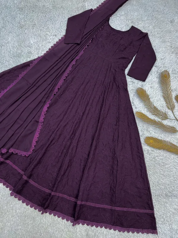 Stylish_Star_Georgette_Gown_with_Dupatta