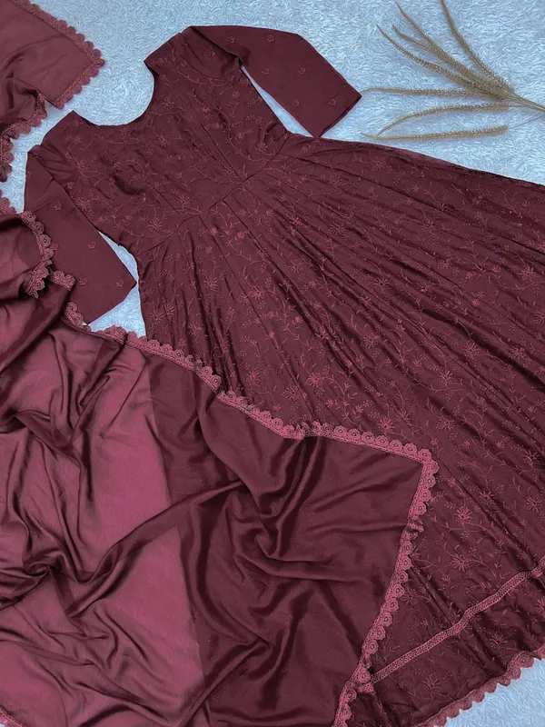 Stylish_Star_Georgette_Gown_with_Dupatta