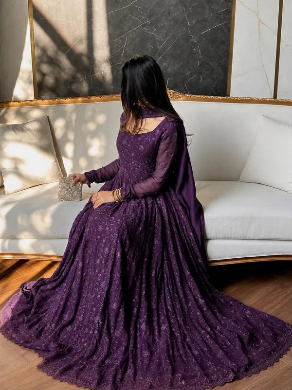 Stylish_Star_Georgette_Gown_with_Dupatta