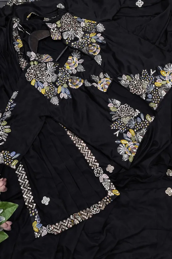Super_Trending_Party_Jacket_with_Saree_Embroidery_Work