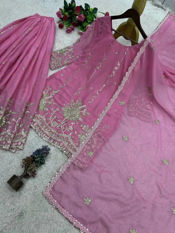 Tranding_3_Piece_Fancy_Kurti_Plazzo_Dupatta_Set