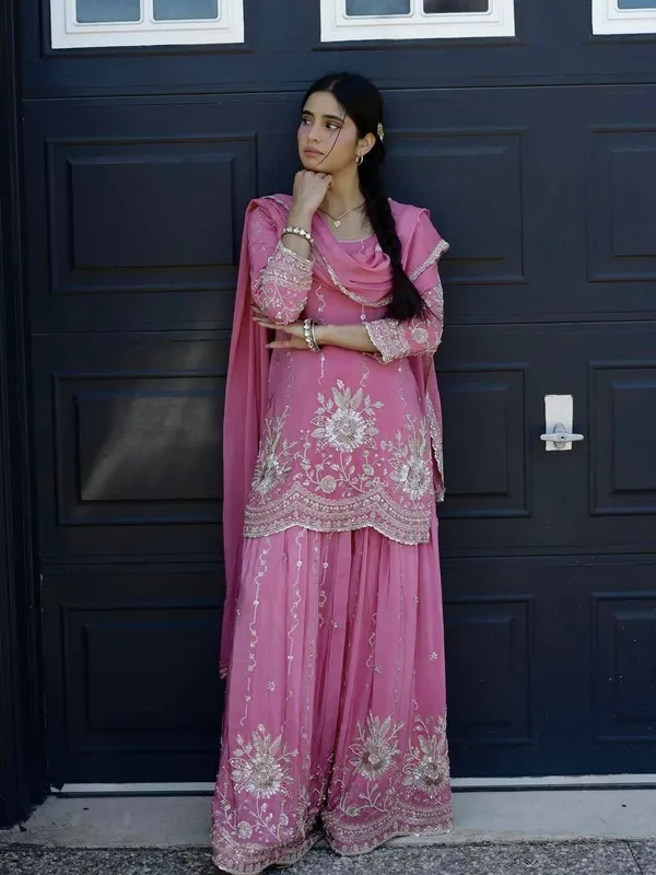 Tranding_3_Piece_Fancy_Kurti_Plazzo_Dupatta_Set
