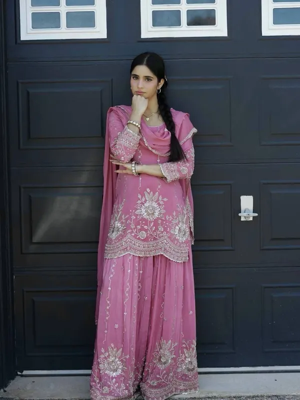 Tranding_3_Piece_Fancy_Kurti_Plazzo_Dupatta_Set