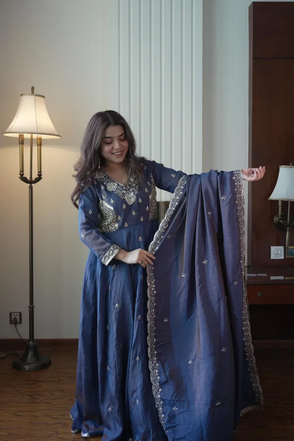 Vichitra_Beads_Sequence_Embroidery_Gown_Pant_Dupatta_Set