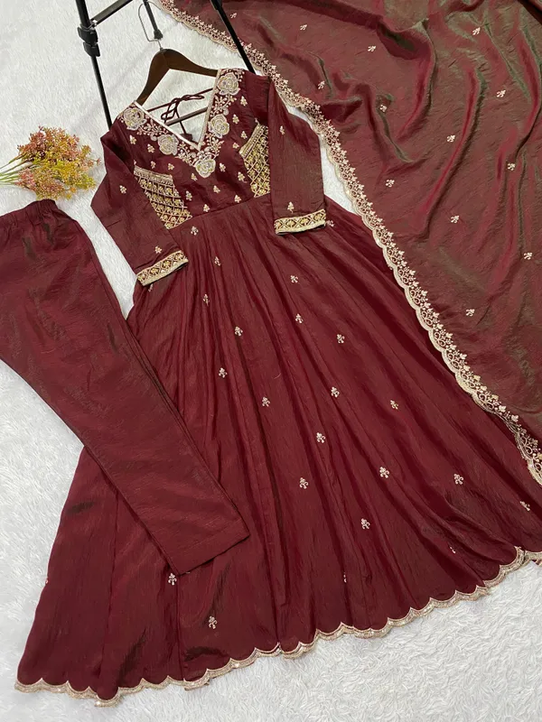 Vichitra_Beads_Sequence_Embroidery_Gown_Pant_Dupatta_Set