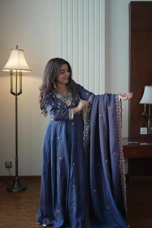 Vichitra_Beads_Sequence_Embroidery_Gown_Pant_Dupatta_Set