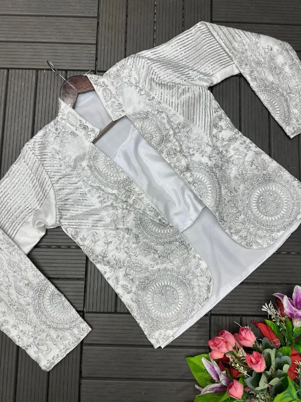 Embroidery_Sequence_Work_Ready-to-Wear_Saree_with_Jacket