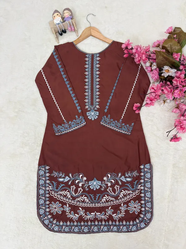 Kurti_&_Plazzo_Set