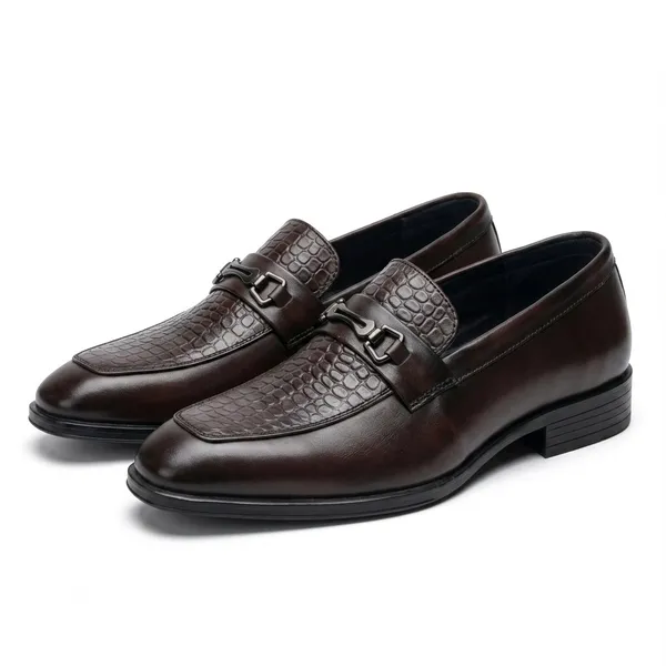 Tom_Hendrix_Textured_Buckle_Loafer_Cherry