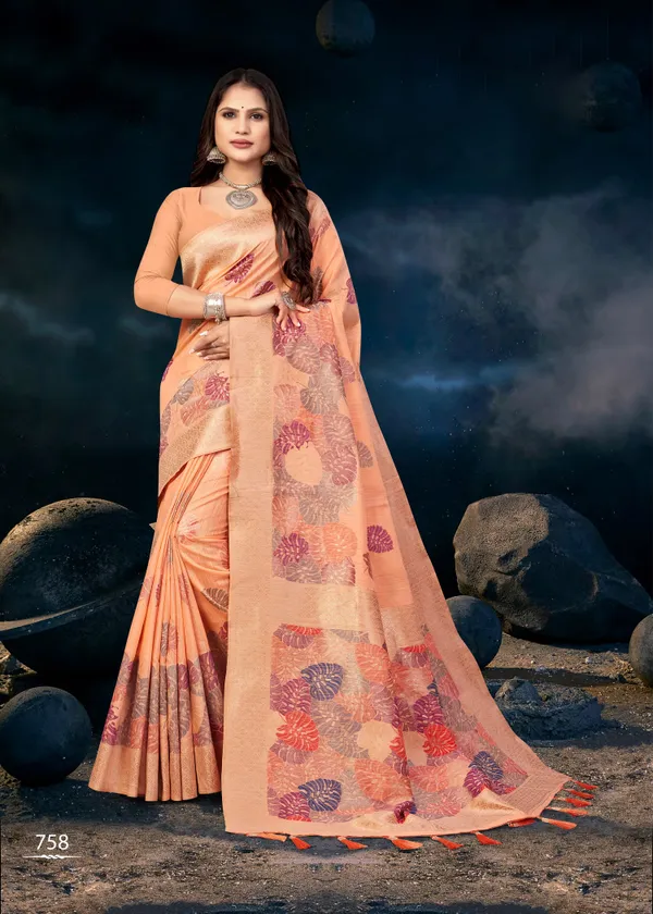 Peach_Heavy_Cotton_Floral_Print_Woven_Pallu_Saree_For_Women