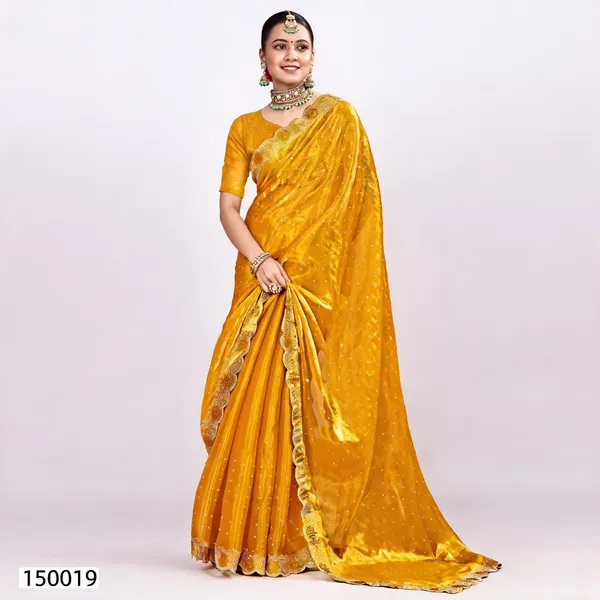 Yellow_Embellished_Diamond_Work_Scalloped_Border_Saree_For_Women