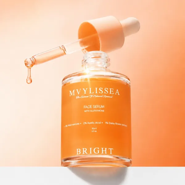 Brightening_Face_Serum_With_Glutathione