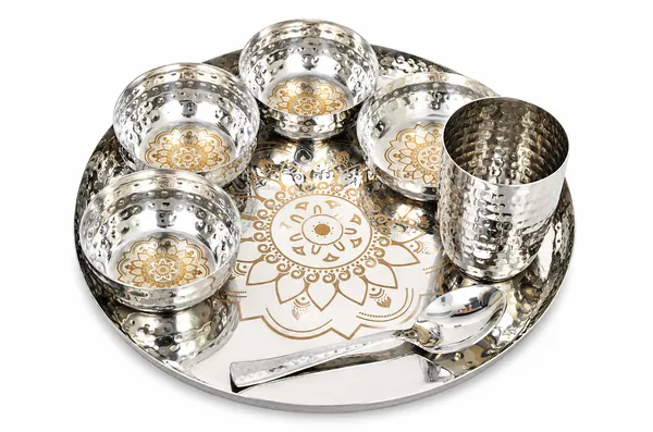 UPCW_HAMMERED_STAINLESS_STEEL_DINNER_THALI_SET_7_PIECES_W/O_BIDING