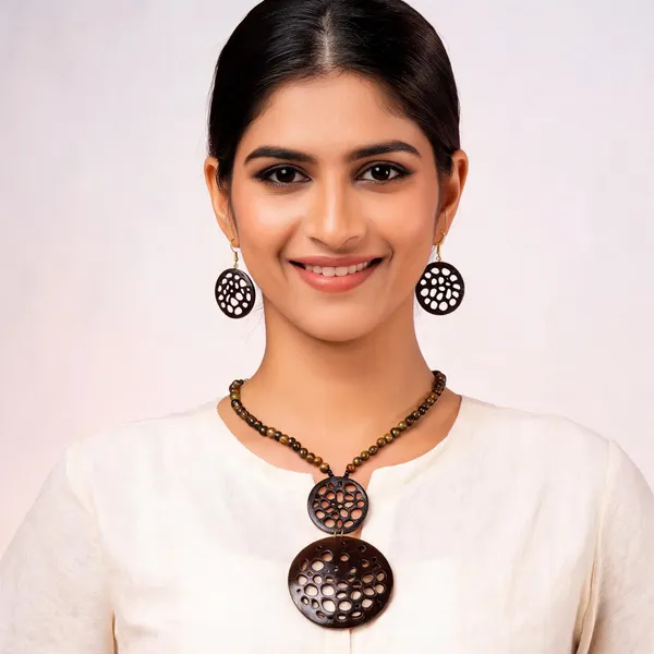 Brown_Coconut_Shell_And_Semi_Precious_Stones_Jewellery___For_Women
