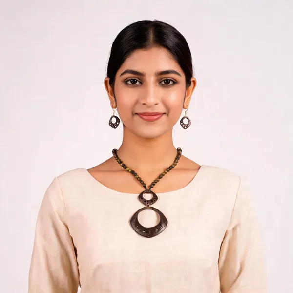 Brown_Coconut_Shell_And_Semi_Precious_Stones_Jewellery___For_Women
