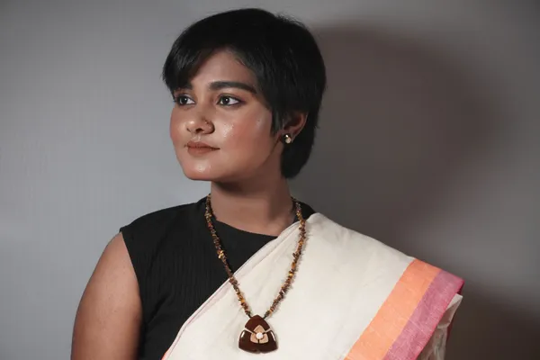 Brown_Coconut_Shell_And_Semi_Precious_Stones_Jewellery___For_Women