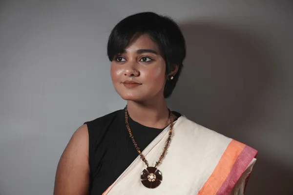 Brown_Coconut_Shell_And_Semi_Precious_Stones_Jewellery___For_Women