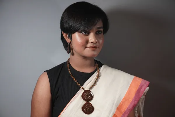 Brown_Coconut_Shell_And_Semi_Precious_Stones_Jewellery___For_Women