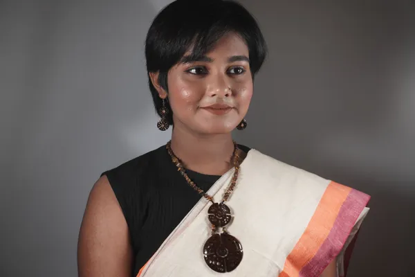 Brown_Coconut_Shell_And_Semi_Precious_Stones_Jewellery___For_Women