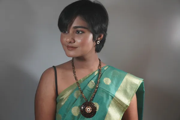 Brown_Coconut_Shell_And_Semi_Precious_Stones_Jewellery___For_Women