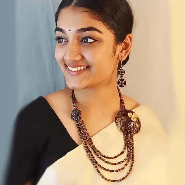 Brown_Coconut_Shell_And_Semi_Precious_Stones_Jewellery___For_Women