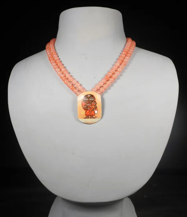 Digital_painted_Coconut_Shell_pendant_and_imported_glass_beads_Jewellery_For_Women