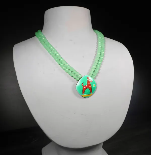 Digital_painted_Coconut_Shell_pendant_and_imported_glass_beads_Jewellery_For_Women