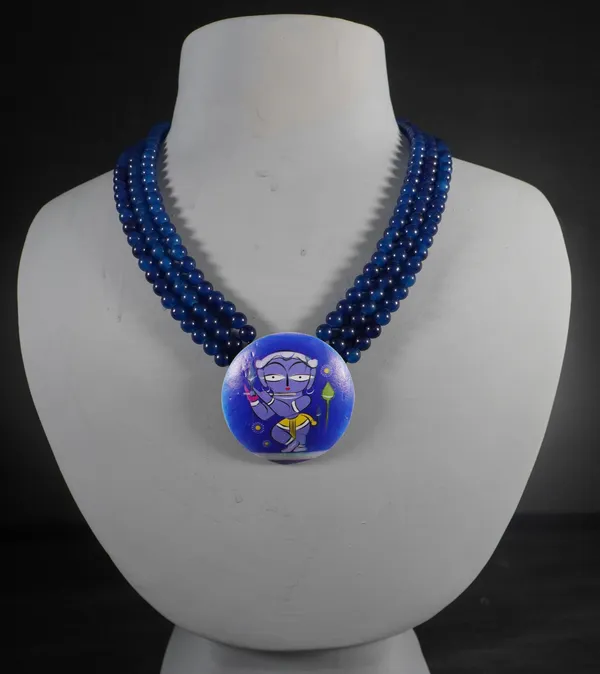 Digital_painted_Coconut_Shell_pendant_and_imported_glass_beads_Jewellery_For_Women