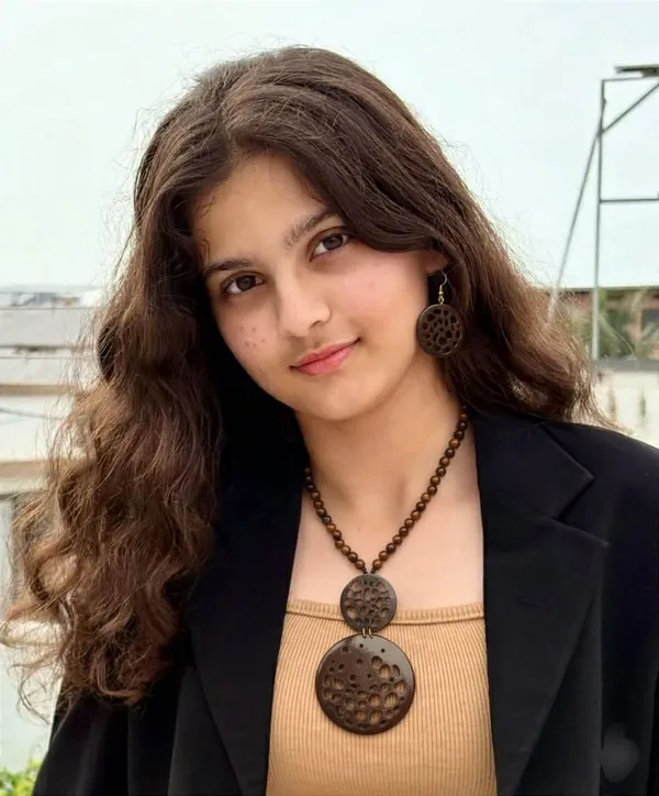 Brown_Coconut_Shell_And_Semi_Precious_Stones_Jewellery___For_Women