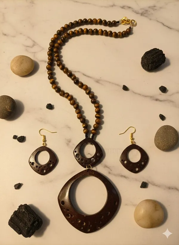 Brown_Coconut_Shell_And_Semi_Precious_Stones_Bracelet___For_Women