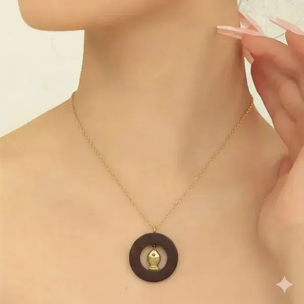 Brown_Coconut_Shell_pendant_and_golden_plated_brass_chain_Necklace__For_Women