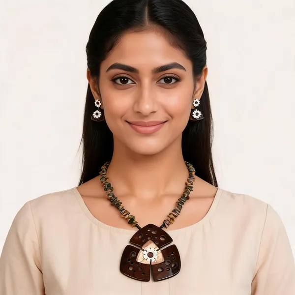 Brown_Coconut_Shell_And_Semi_Precious_Stones_Necklace___For_Women