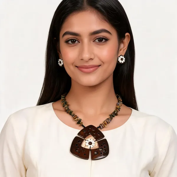 Brown_Coconut_Shell_And_Semi_Precious_Stones_Necklace___For_Women