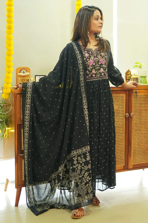 Black_Rayon_Premium_Kurta_Pant_Set_With_Dupatta_For_Women