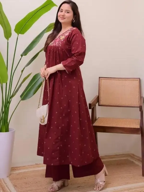 Maroon_Cotton_Premium_Cotton_Kurta_Set_For_Women