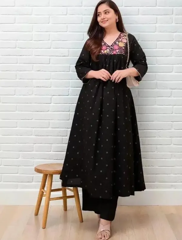 Black_Cotton_Premium_Cotton_Kurta_Set_For_Women